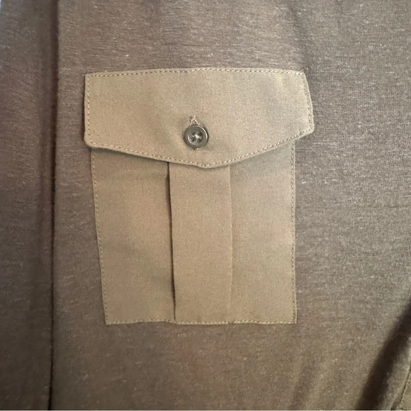 Ecote Urban  Outfitters Blouse Size‎ Large Olive Green Roll-Tab Sleeves Utility - Picture 9 of 14